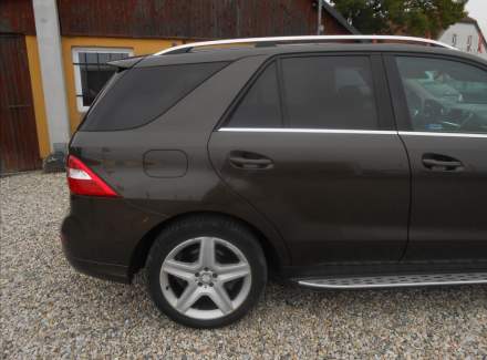 Mercedes-Benz - M-class