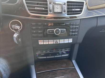 Mercedes-Benz - E-class