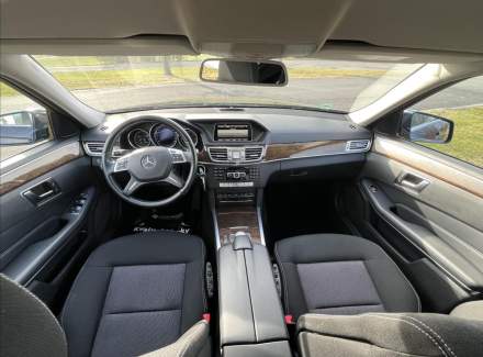 Mercedes-Benz - E-class