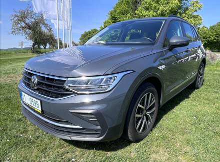Volkswagen - Tiguan