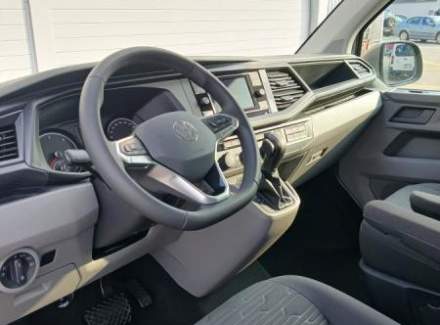 Volkswagen - Caravelle