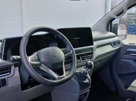 Volkswagen - Caravelle