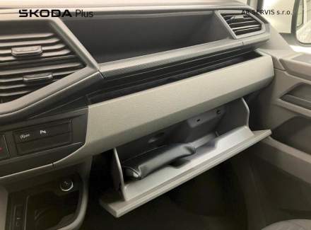 Volkswagen - Caravelle