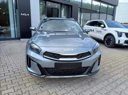 Kia - XCeed