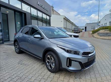 Kia - XCeed