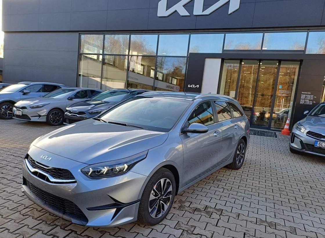 Kia - Cee'd