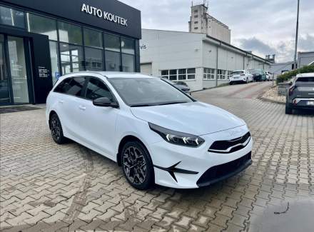 Kia - Cee'd
