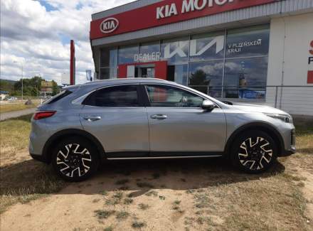 Kia - XCeed
