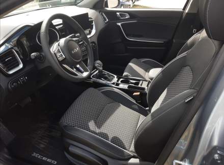 Kia - XCeed