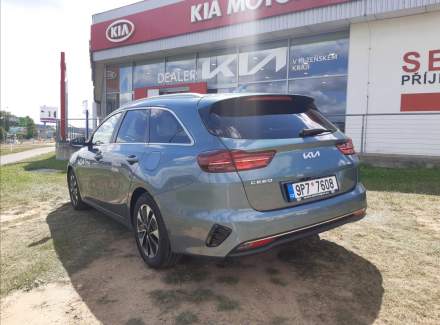 Kia - Cee'd