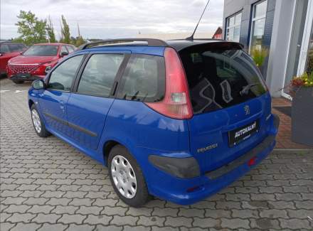 Peugeot - 206