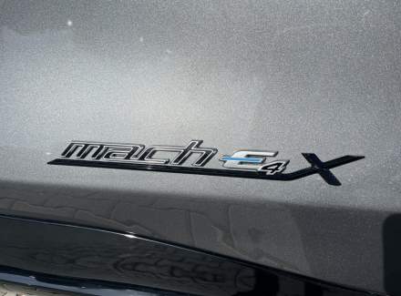 Ford - Mustang Mach-E