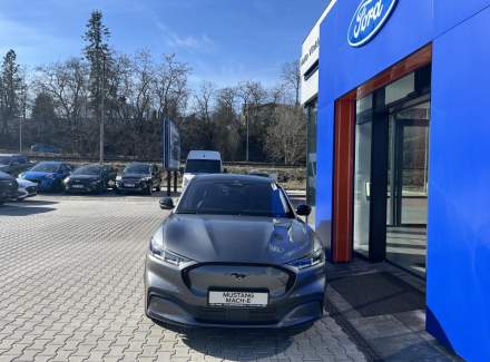 Ford - Mustang Mach-E