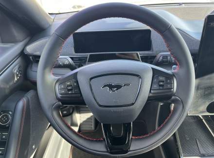 Ford - Mustang Mach-E