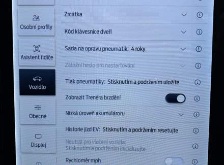 Ford - Mustang Mach-E