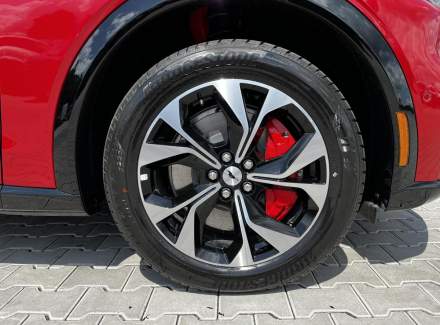 Ford - Mustang Mach-E