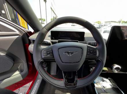 Ford - Mustang Mach-E