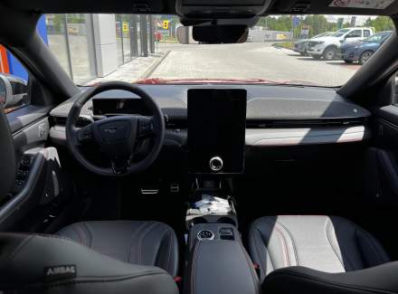 Ford - Mustang Mach-E