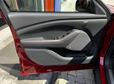 Ford - Mustang Mach-E