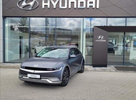 Hyundai - IONIQ 5