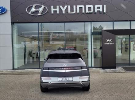 Hyundai - IONIQ 5