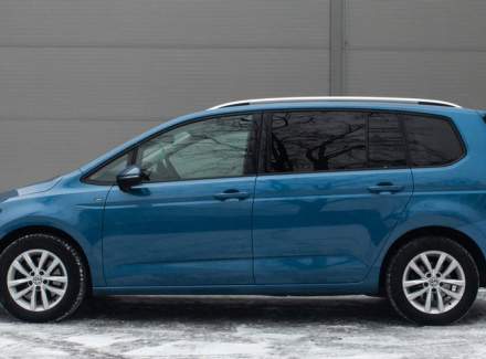 Volkswagen - Touran