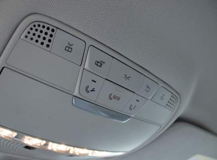 Mercedes-Benz - C-class