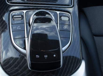 Mercedes-Benz - C-class