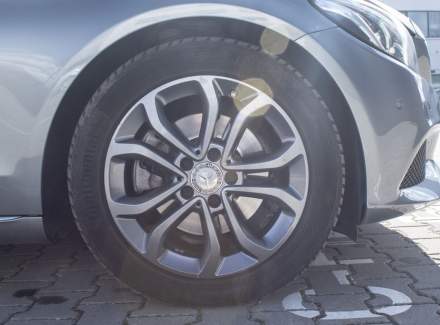 Mercedes-Benz - C-class
