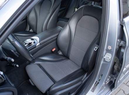 Mercedes-Benz - C-class