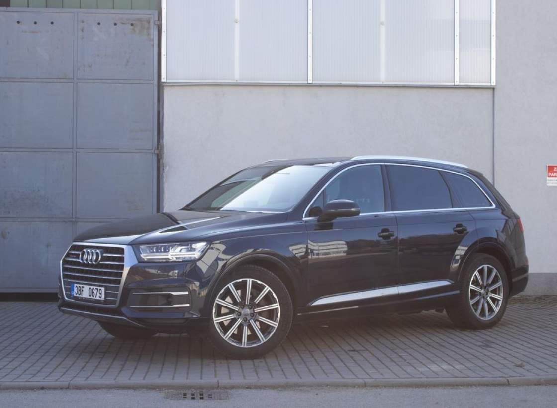 Audi - Q7