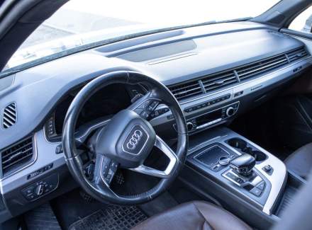 Audi - Q7