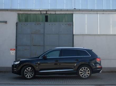 Audi - Q7