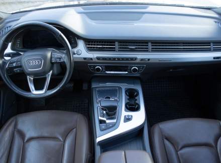 Audi - Q7