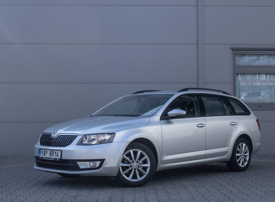 Škoda - Octavia