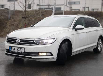 Volkswagen - Passat