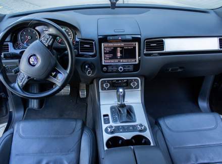 Volkswagen - Touareg