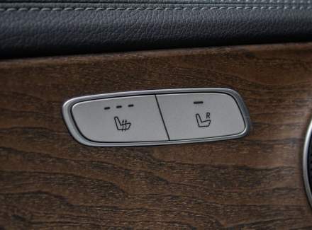 Mercedes-Benz - E-class