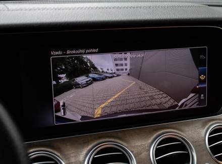 Mercedes-Benz - E-class