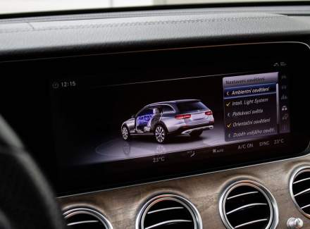 Mercedes-Benz - E-class