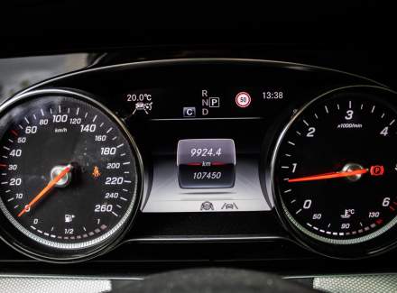 Mercedes-Benz - E-class