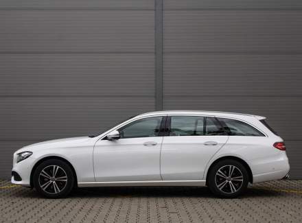 Mercedes-Benz - E-class