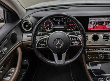 Mercedes-Benz - E-class