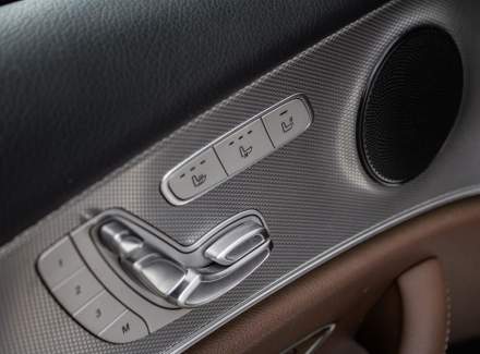 Mercedes-Benz - E-class