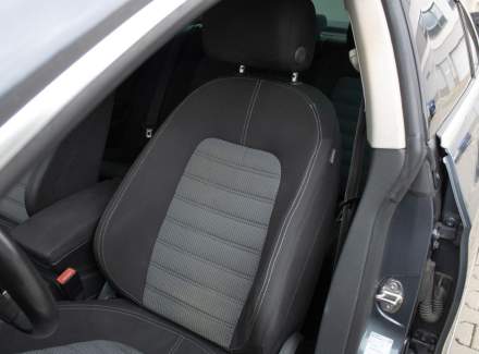 Volkswagen - Passat CC