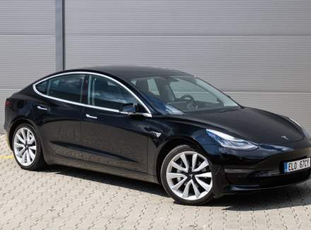 Tesla - Model 3