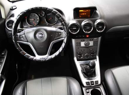 Opel - Antara