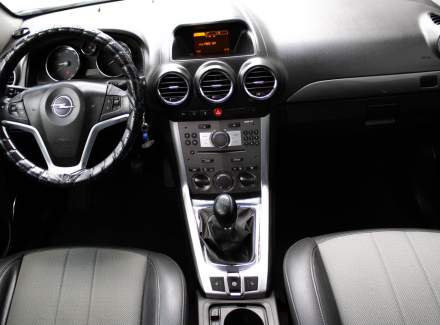 Opel - Antara