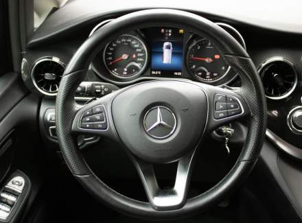 Mercedes-Benz - V-class