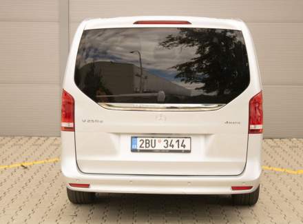 Mercedes-Benz - V-class